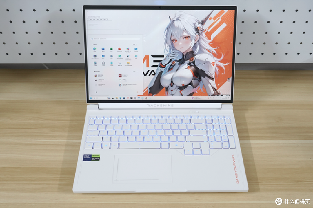 旗舰游戏本的内功:机械师曙光16S Ultra搭载长江存储PC411评测