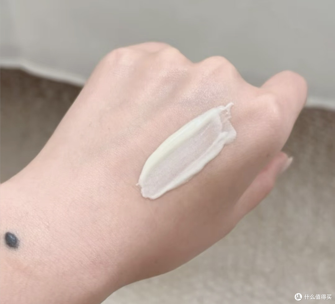 一瓶多效霜,精简护肤新选择