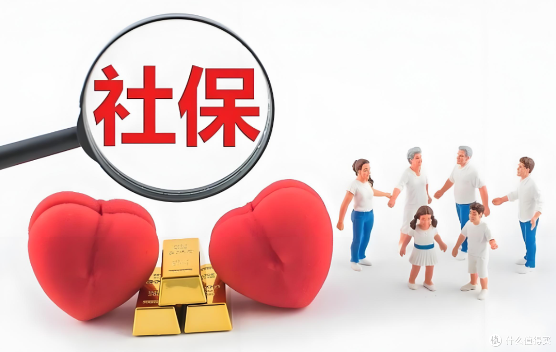社保延长后，到底还交不交？自己存钱vs交社保，算完两笔账清醒了