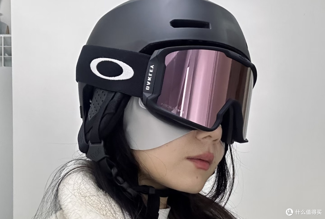 滑雪新手必看:Oakley雪镜M/L码选择
