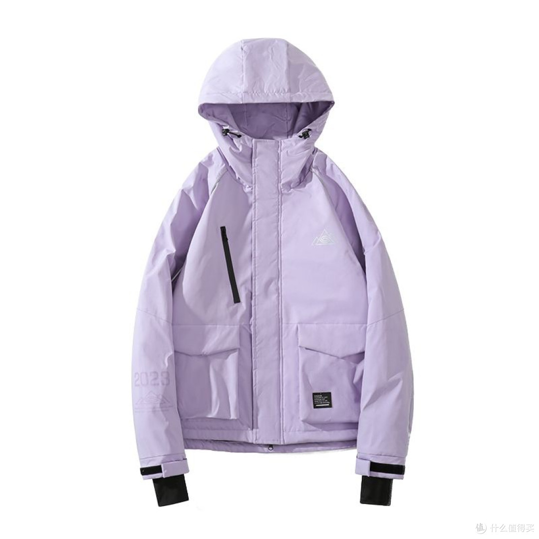 双旦滑雪邪修!反光条雪服,安全+吸睛双开挂