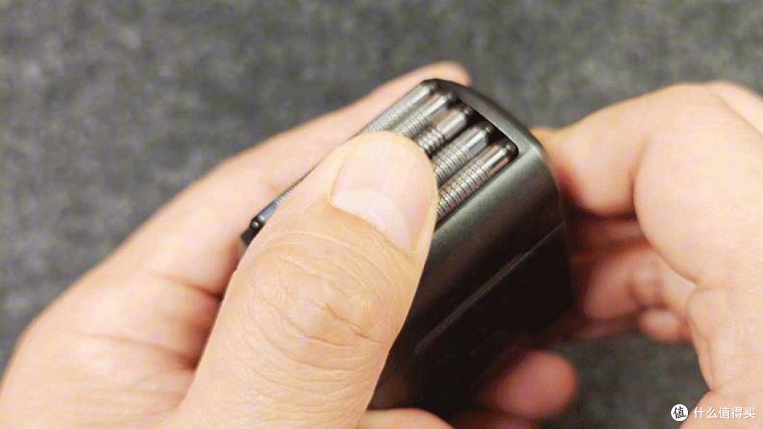 性能不基础!未野往复式迷你剃须刀测评:23000转媲美千元机