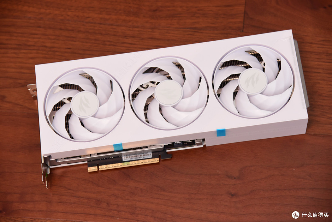 强者对决!9800X3D和285K,谁更适合游戏?!