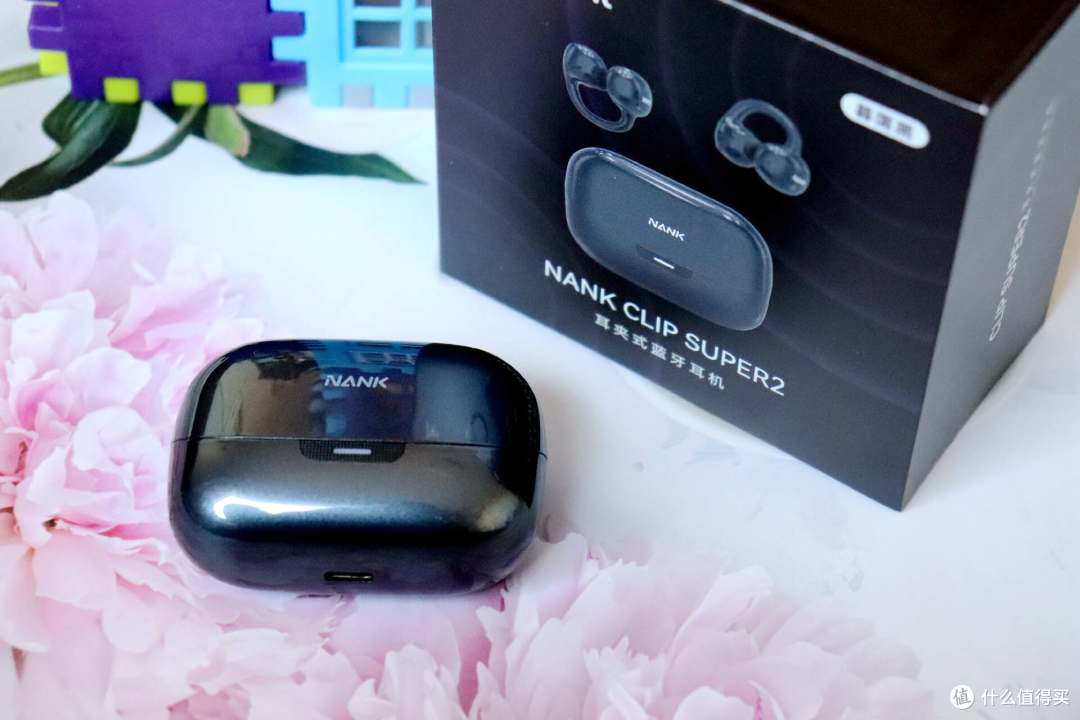 自带AI功能，适合多种场景使用的夹耳开放式耳机-南卡Clip Super2