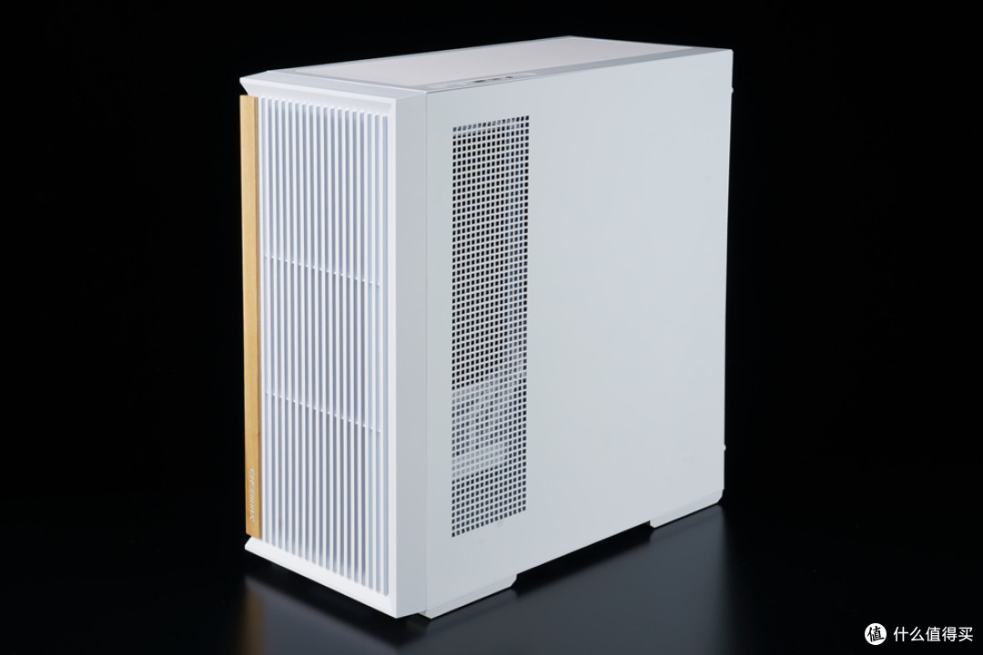 安耐美风屿K3+ROG STRIX X870-A 吹雪S+索泰 RTX 5070Ti装机分享