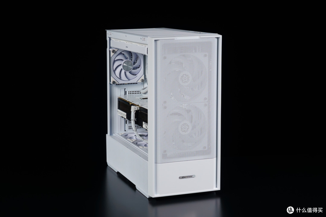 安耐美风屿K1+ROG STRIX X870-A 吹雪S+索泰 RTX 5070Ti 装机分享