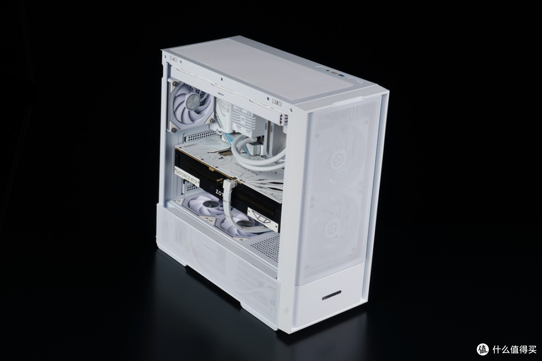 安耐美风屿K1+ROG STRIX X870-A 吹雪S+索泰 RTX 5070Ti 装机分享