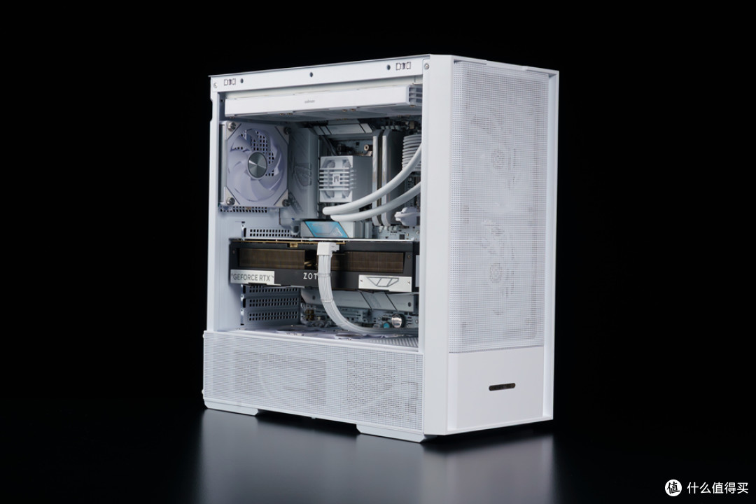 安耐美风屿K1+ROG STRIX X870-A 吹雪S+索泰 RTX 5070Ti 装机分享