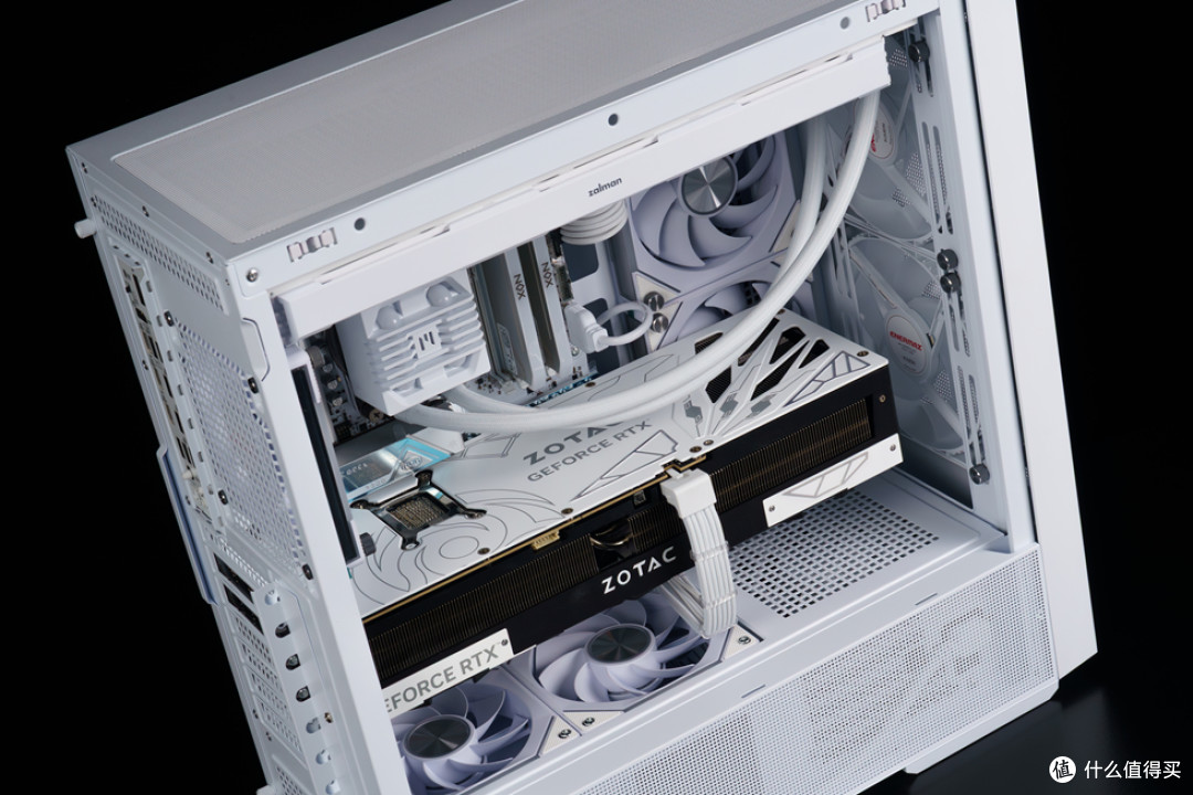 安耐美风屿K1+ROG STRIX X870-A 吹雪S+索泰 RTX 5070Ti 装机分享