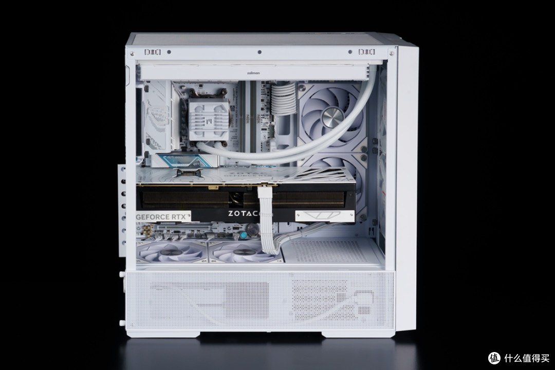 安耐美风屿K1+ROG STRIX X870-A 吹雪S+索泰 RTX 5070Ti 装机分享