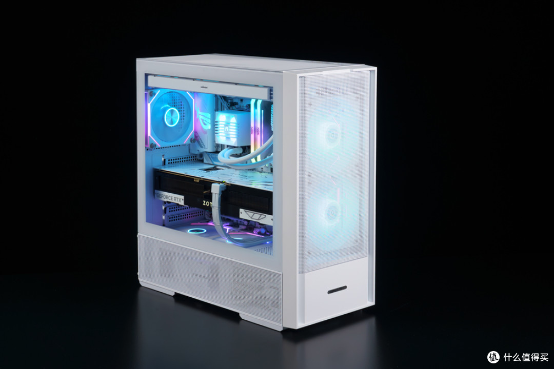 安耐美风屿K1+ROG STRIX X870-A 吹雪S+索泰 RTX 5070Ti 装机分享
