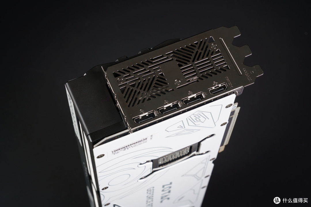 安耐美风屿K1+ROG STRIX X870-A 吹雪S+索泰 RTX 5070Ti 装机分享