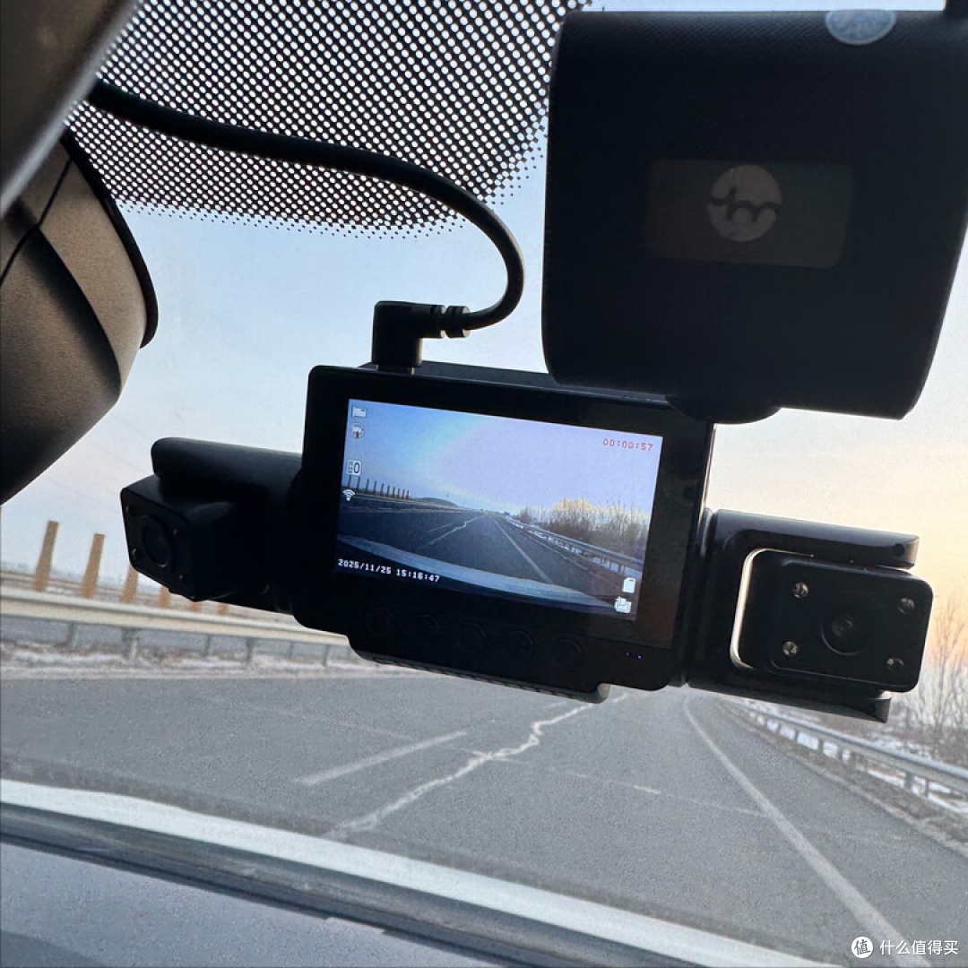如何挑选行车记录仪？从2K到4K，行车记录仪画质参数全解析