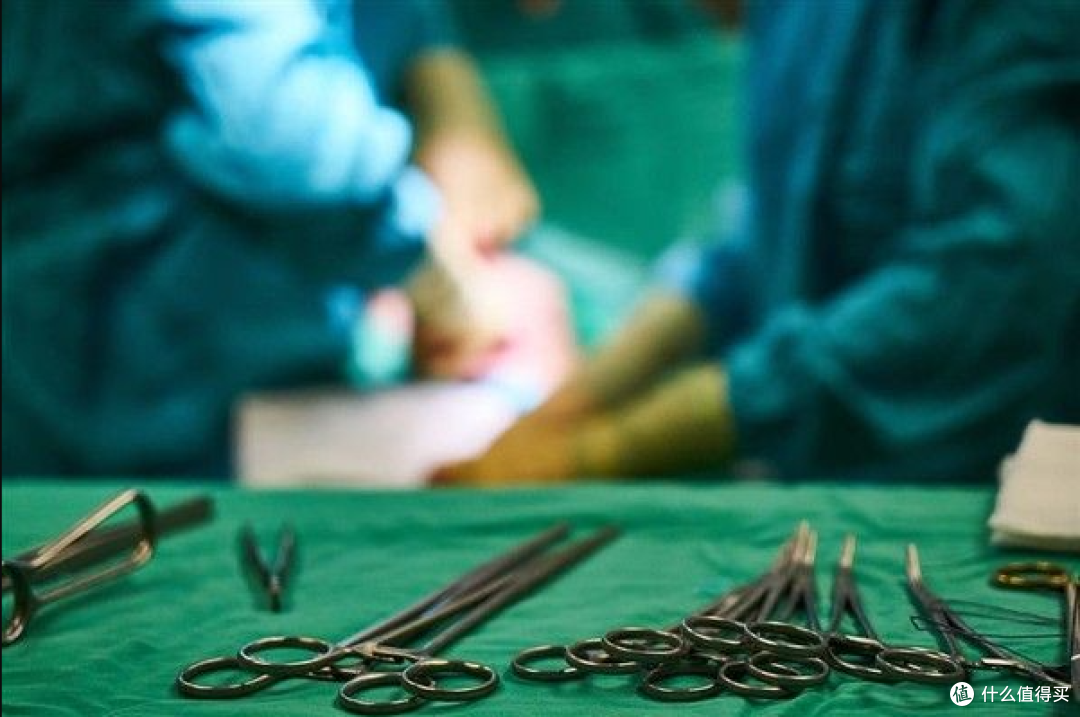 断骨增高术换马甲复燃,30%并发症率、12%残疾率,专家:这是自残