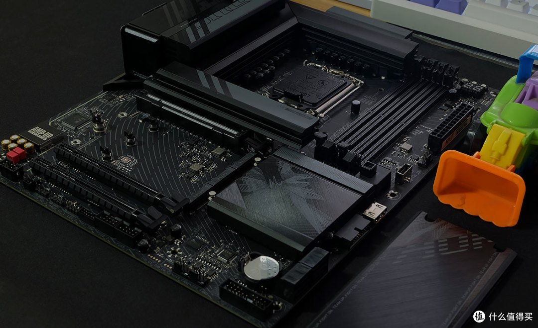 AORUS电竞小雕点不亮,别担心,技嘉售后解君忧