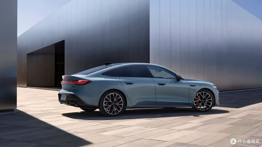 从原汁原味到原智原味！奥迪A5L Sportback：重塑豪华燃油新标准