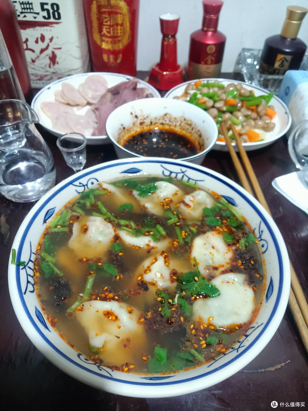 试喝沱牌天曲2009,和它同门兄弟比,这是一款让人失望的产品,