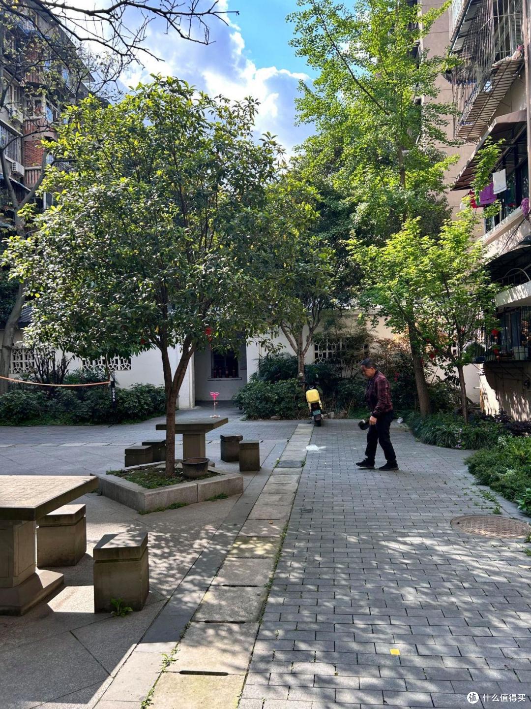 有一种痛苦叫买了“二手房”,不好住也不好卖,彻底沦为不动产