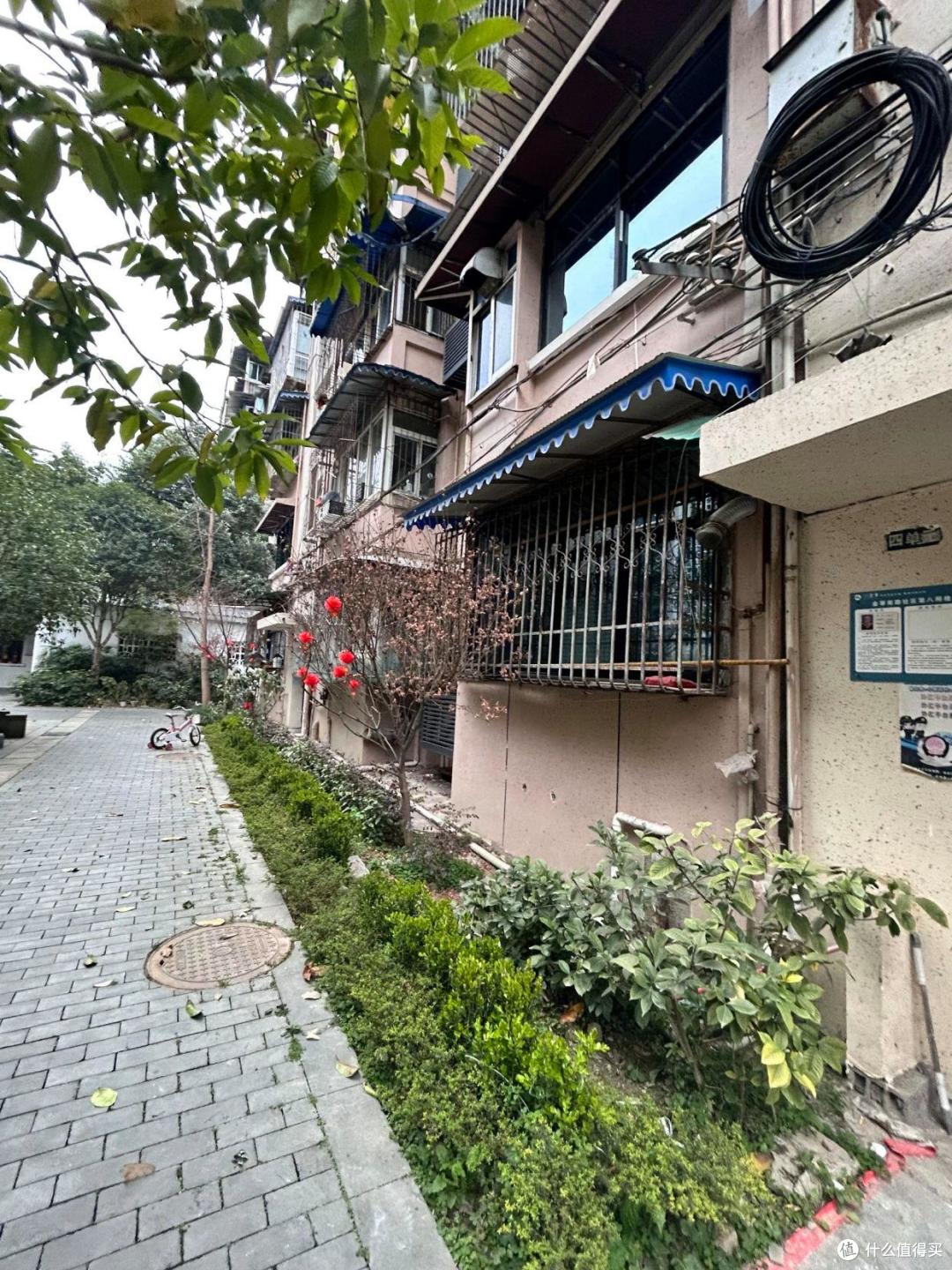 有一种痛苦叫买了“二手房”,不好住也不好卖,彻底沦为不动产