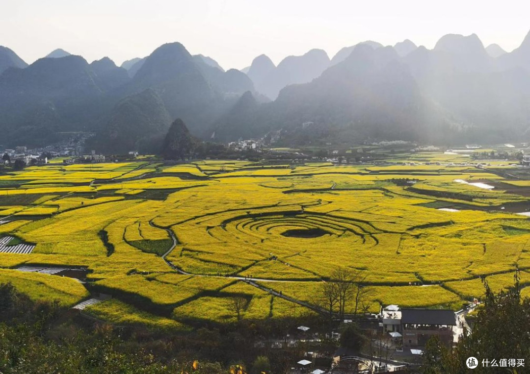 万峰林之旅：自然与田园的完美结合