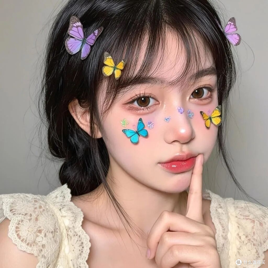 蝴蝶脸妆技巧