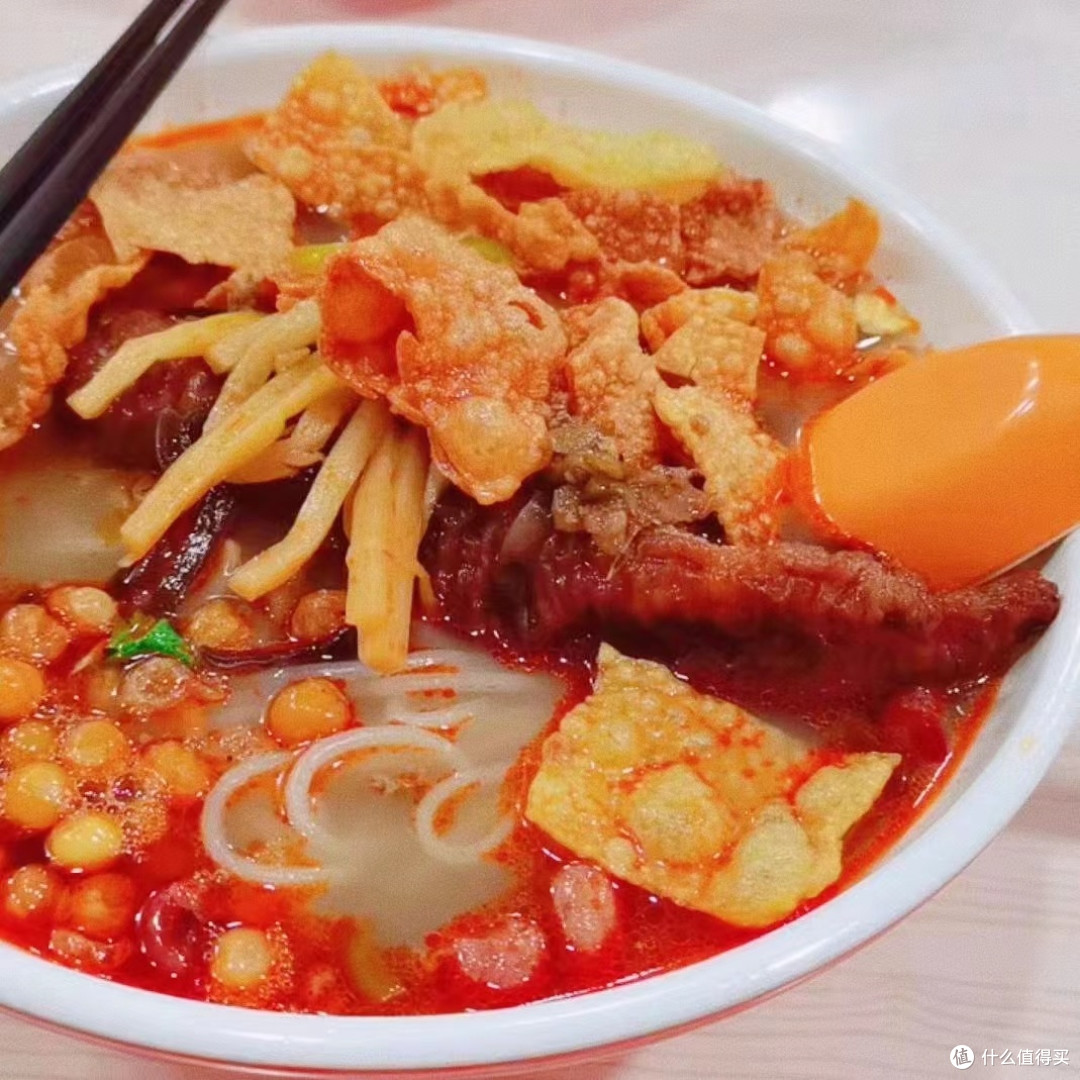 3. 炸蛋螺蛳粉，鲜爽过瘾