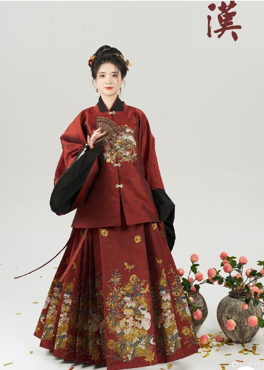 双旦国风出片王!织造司玉桃灵竹明制汉服 一眼心动