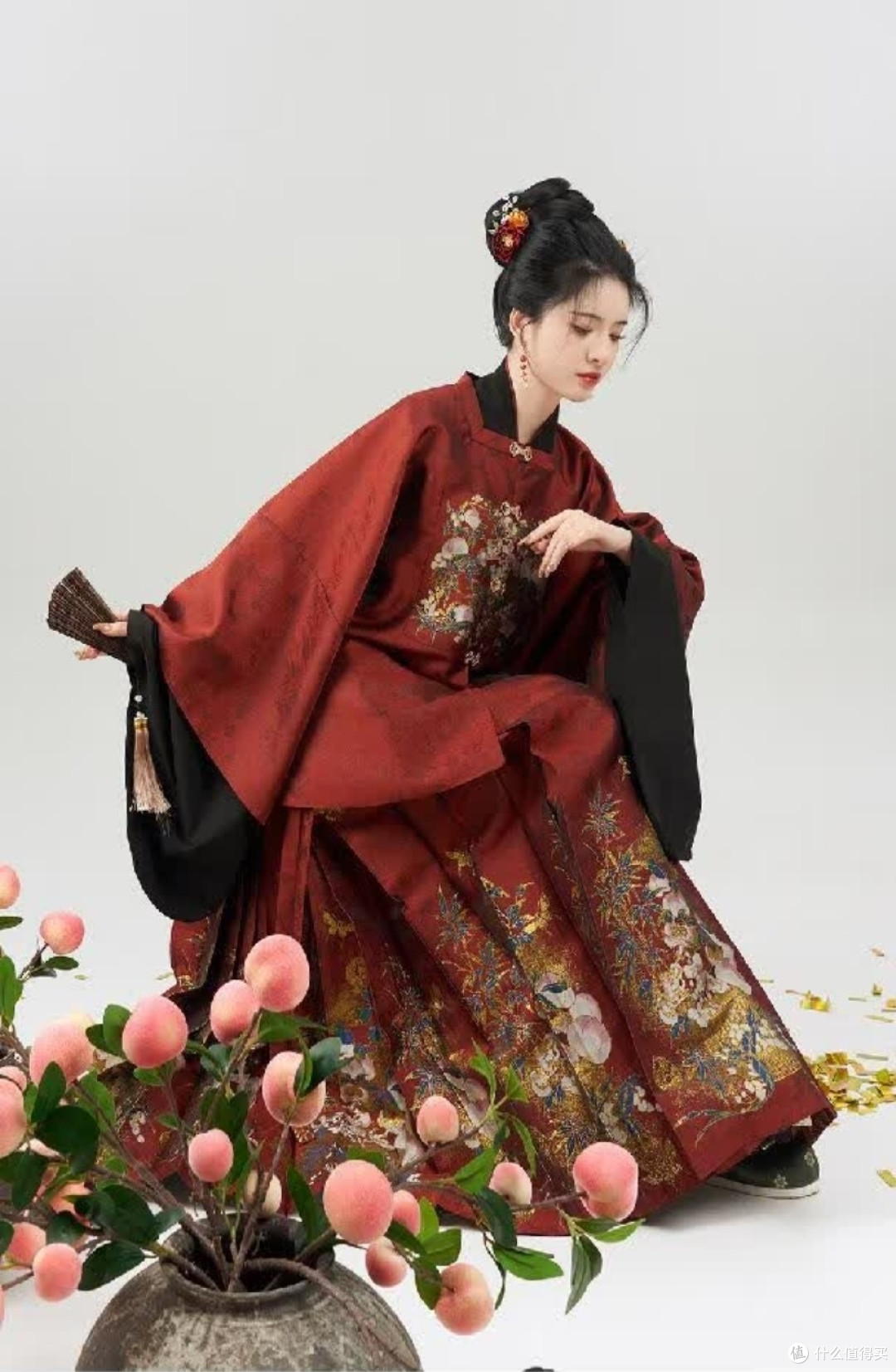 双旦国风出片王!织造司玉桃灵竹明制汉服 一眼心动