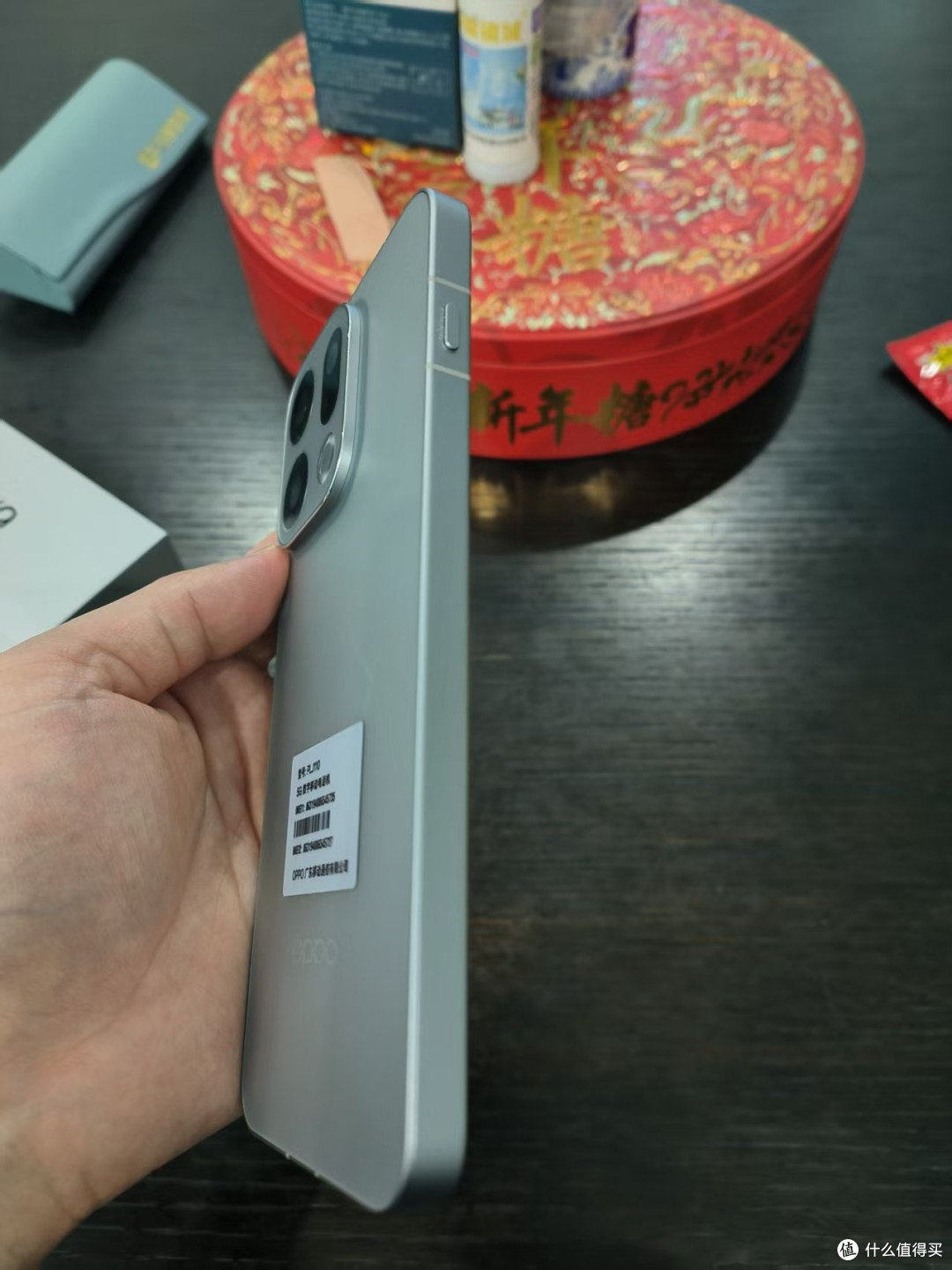 哈苏镜头下的微观世界：分享使用哈苏镜头拍摄的花卉、昆虫等微距摄影经验及作品展示。
