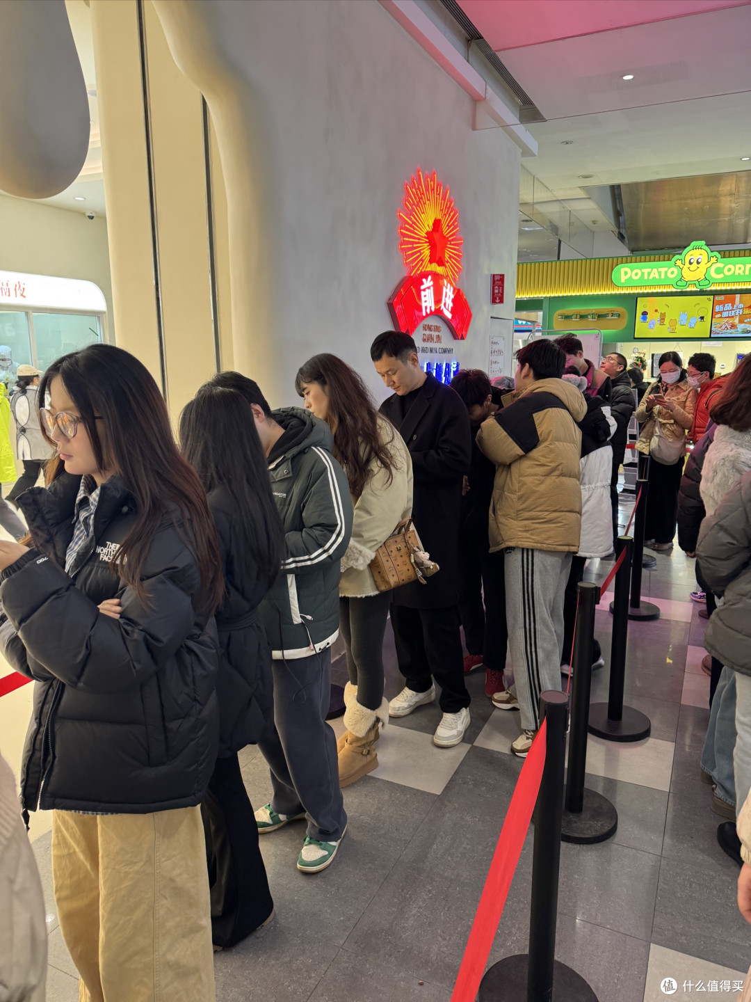 红星前进的面包牛奶滋味