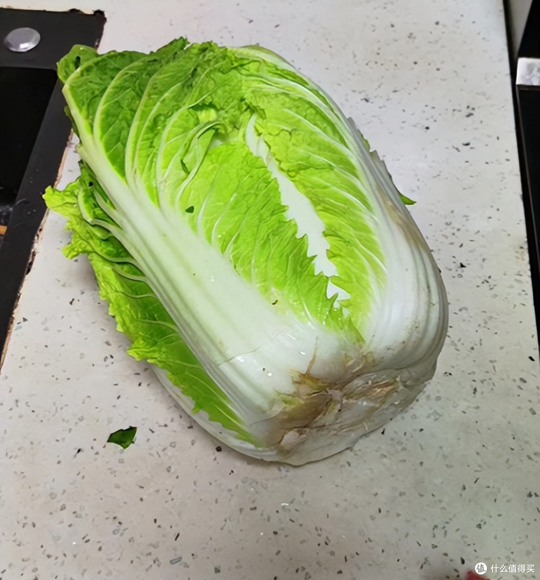 菜贩子不愿意说的秘密:挑白菜别只看个头,关键得看“屁股”!
