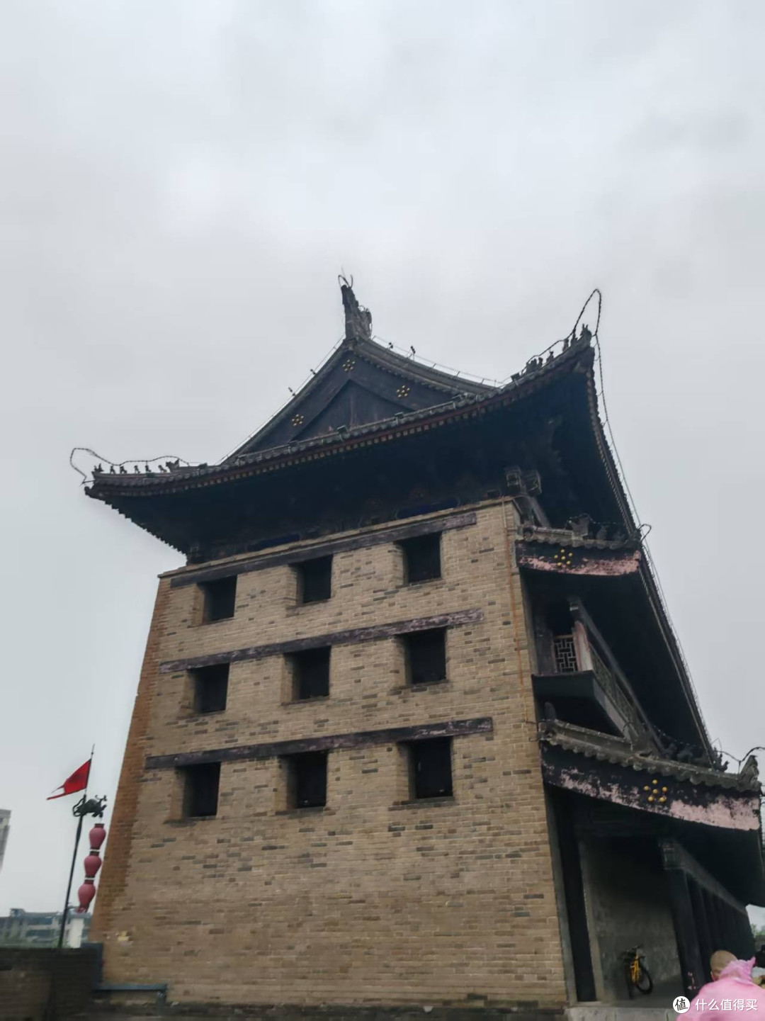 西安城墙：古城的守护者