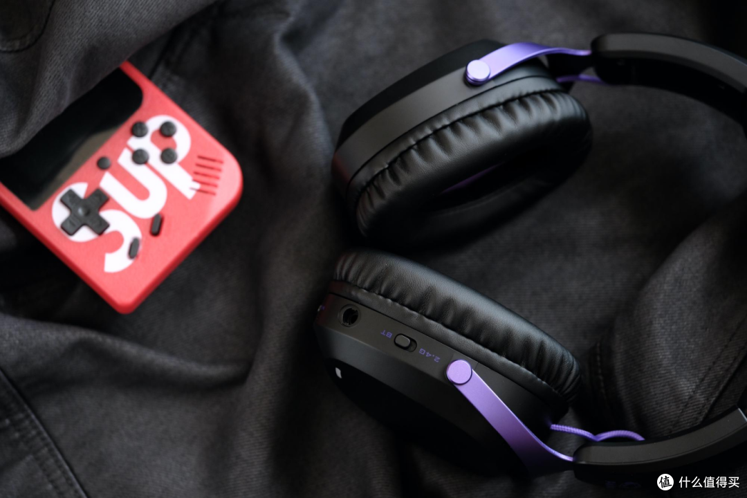 听声辨位?看Akko GH300电竞耳机如何重塑游戏世界的感官边界!