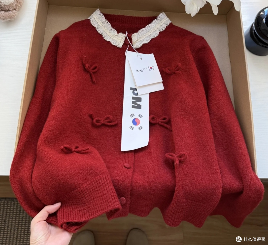 红色毛衣：跨年穿搭的灵魂单品