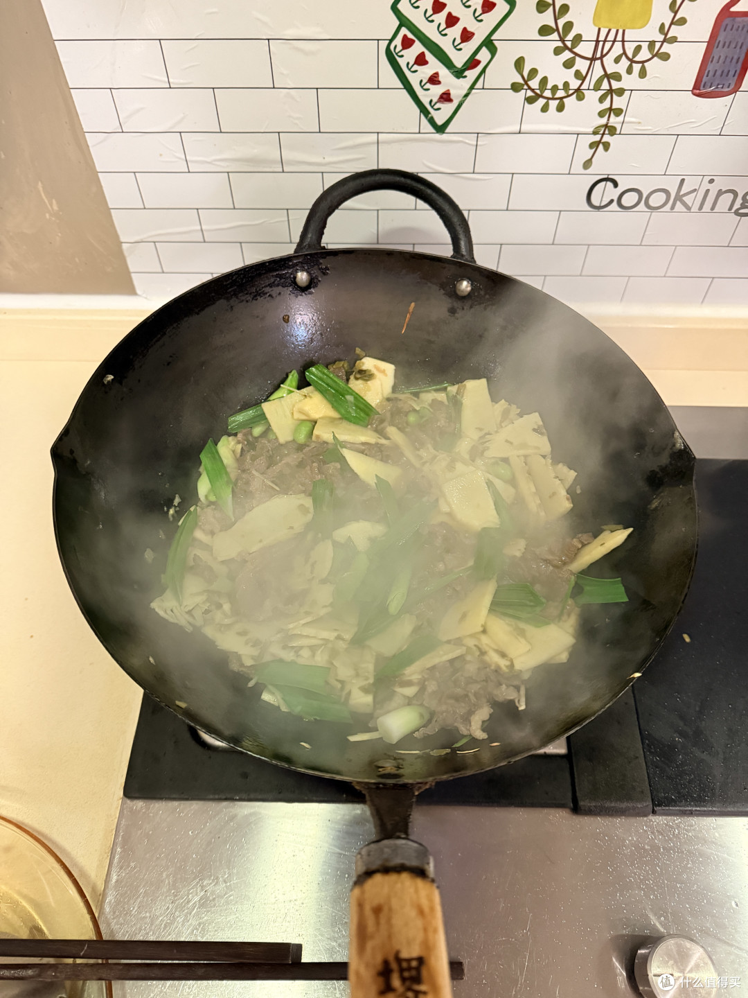 鲜掉眉毛的这道牛肉烧冬笋,我来教你怎么做!