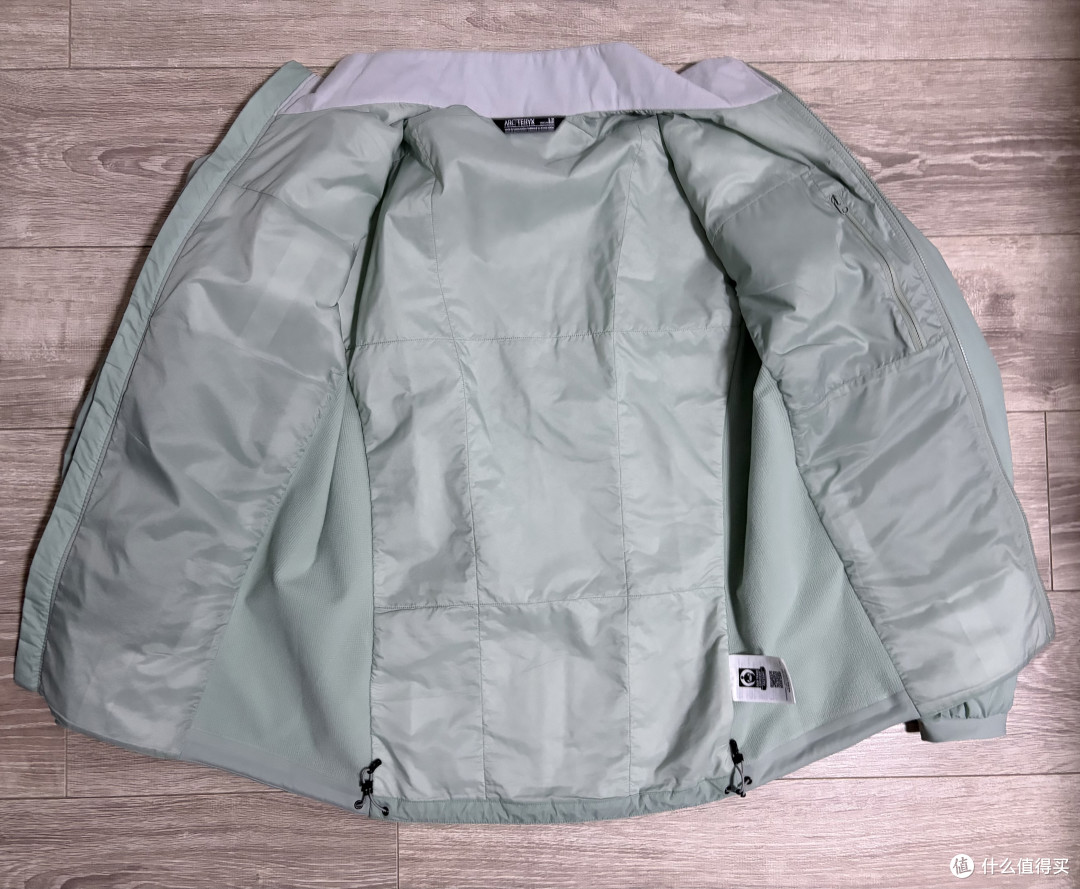 [最佳中层] 2025年款 始祖鸟Atom棉服 有哪些变化？