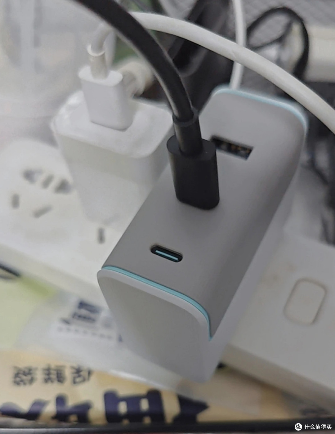 续航充电装备：告别电量焦虑