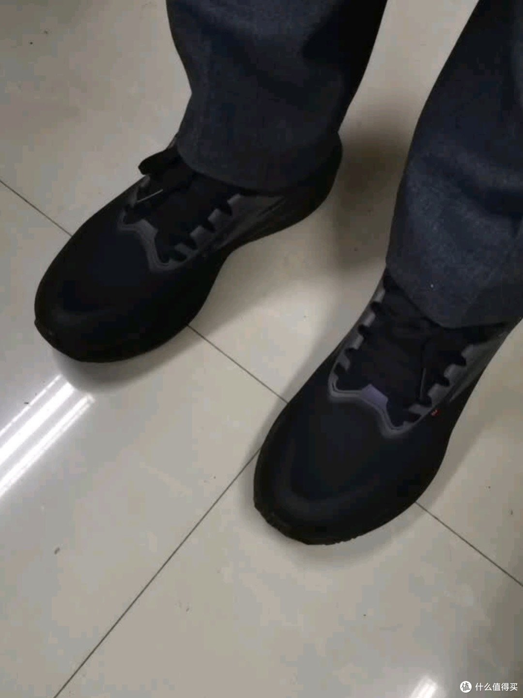 361°雨屏曜石黑:雨天通勤与户外运动的全能守护者