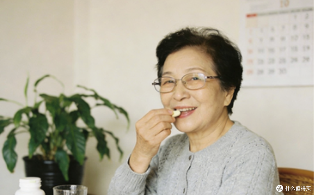 氨糖软骨素钙片推荐:高口碑氨糖软骨素实测,减轻关节承重损伤问题