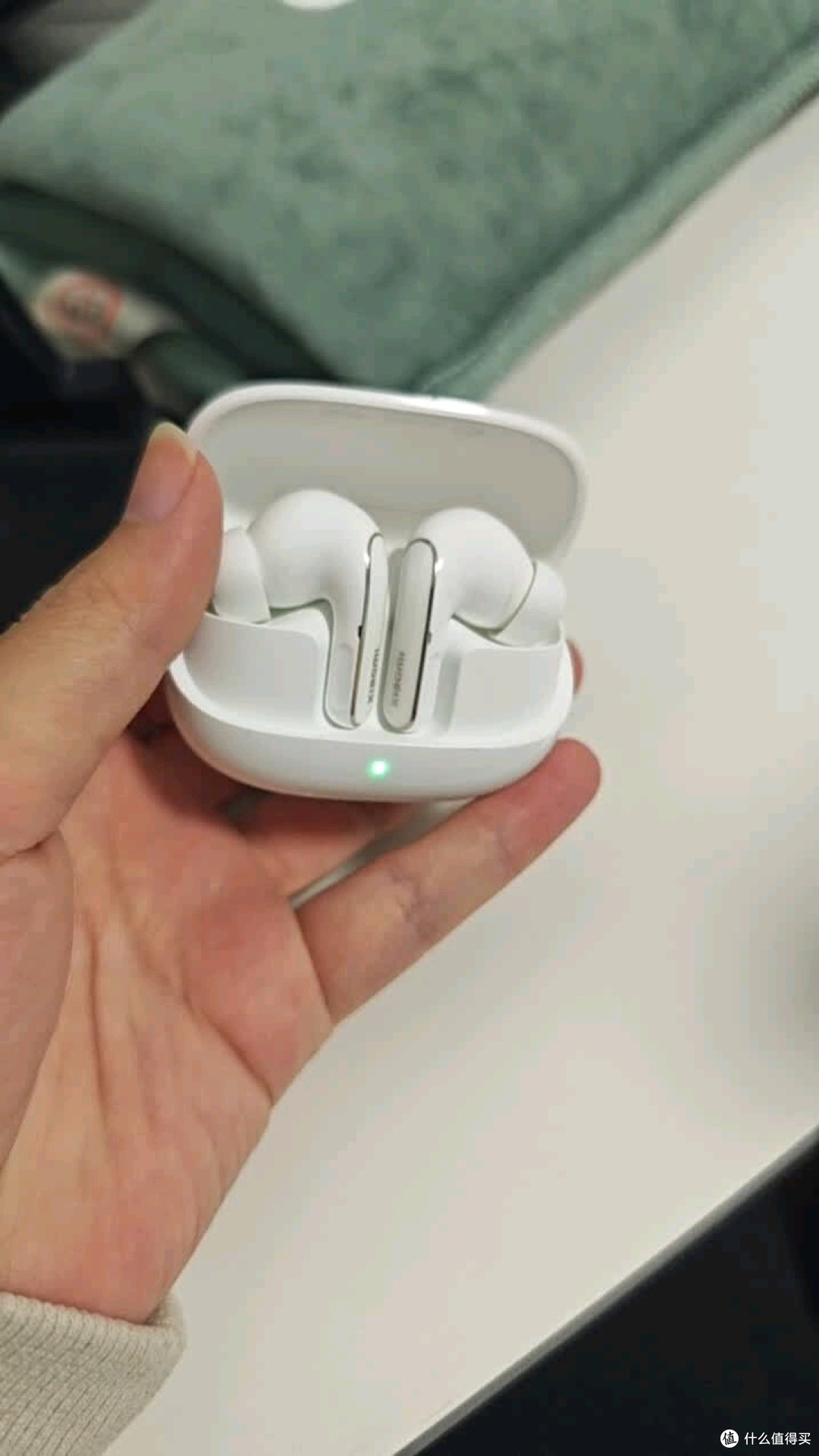 Xiaomi Buds 5 Pro体验：降噪亮眼但佩戴短板明显
