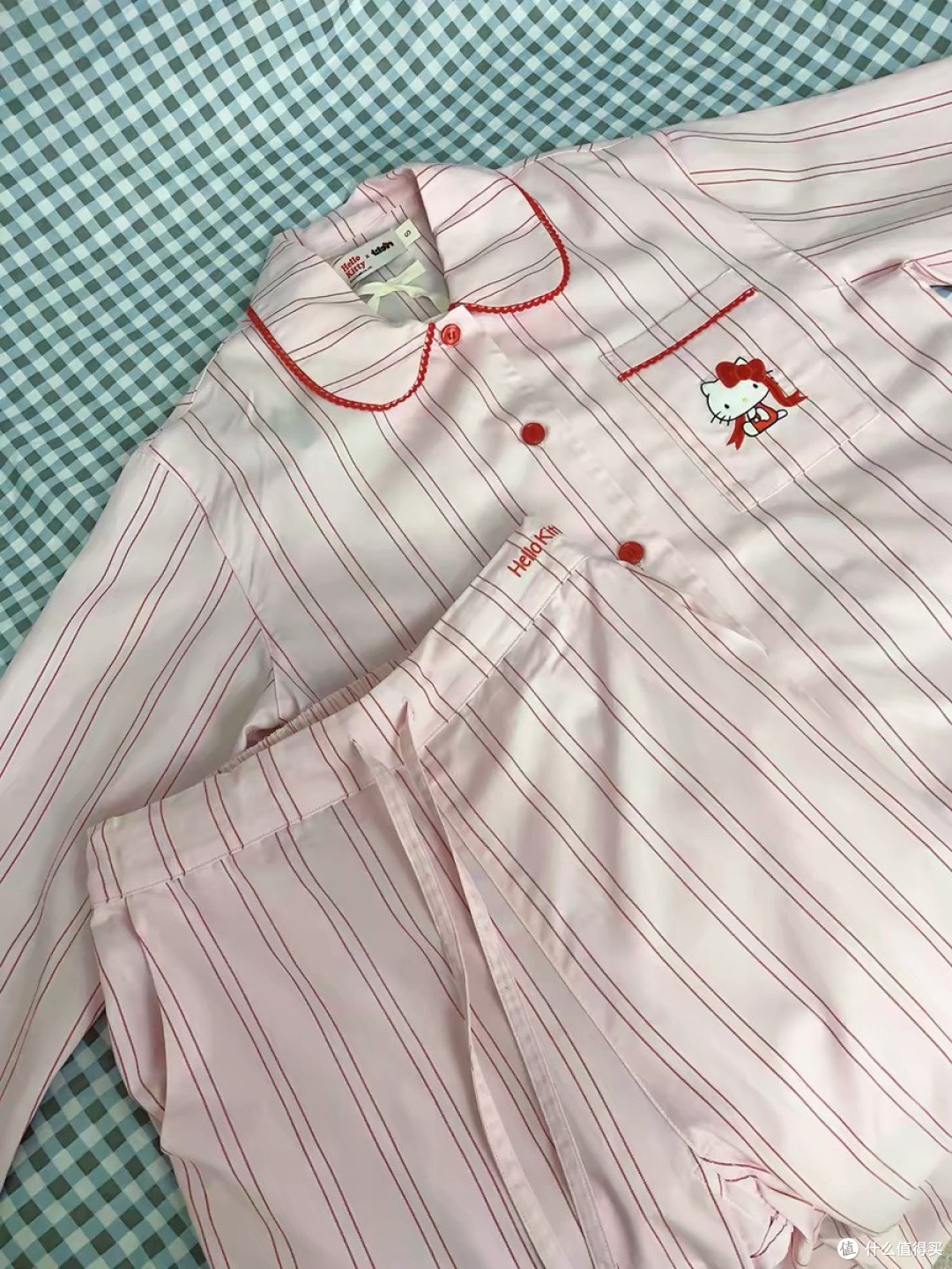 甜酷与舒适双在线：tbh野兽派Hello Kitty天丝棉家居服实测