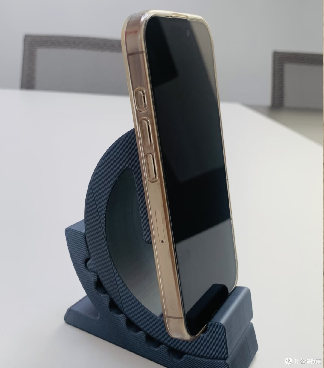 3D打印可调节手机支架