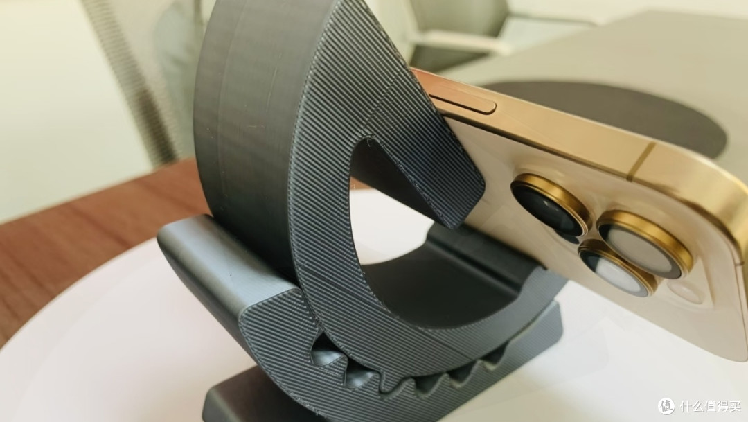 3D打印可调节手机支架