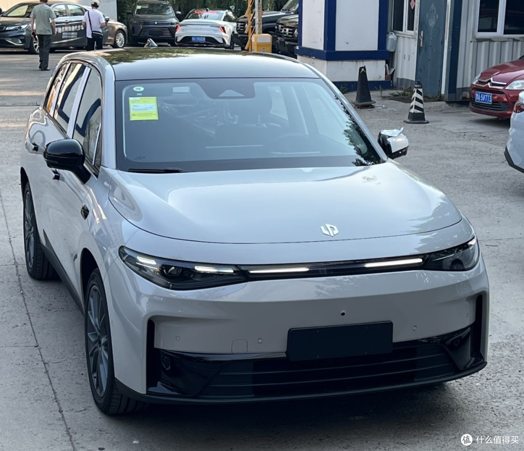 零跑C10：城乡通勤的真香电车