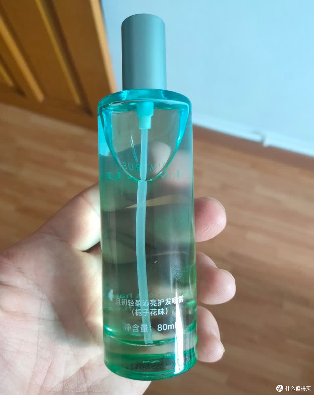 我的发丝香氛秘宝:且初香水级护发精油喷雾使用感