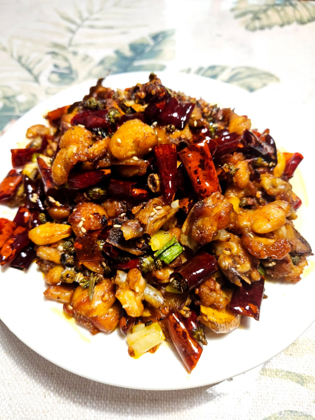 花椒不要钱！这盘焦酥鸡翅配米粑，一口入魂！