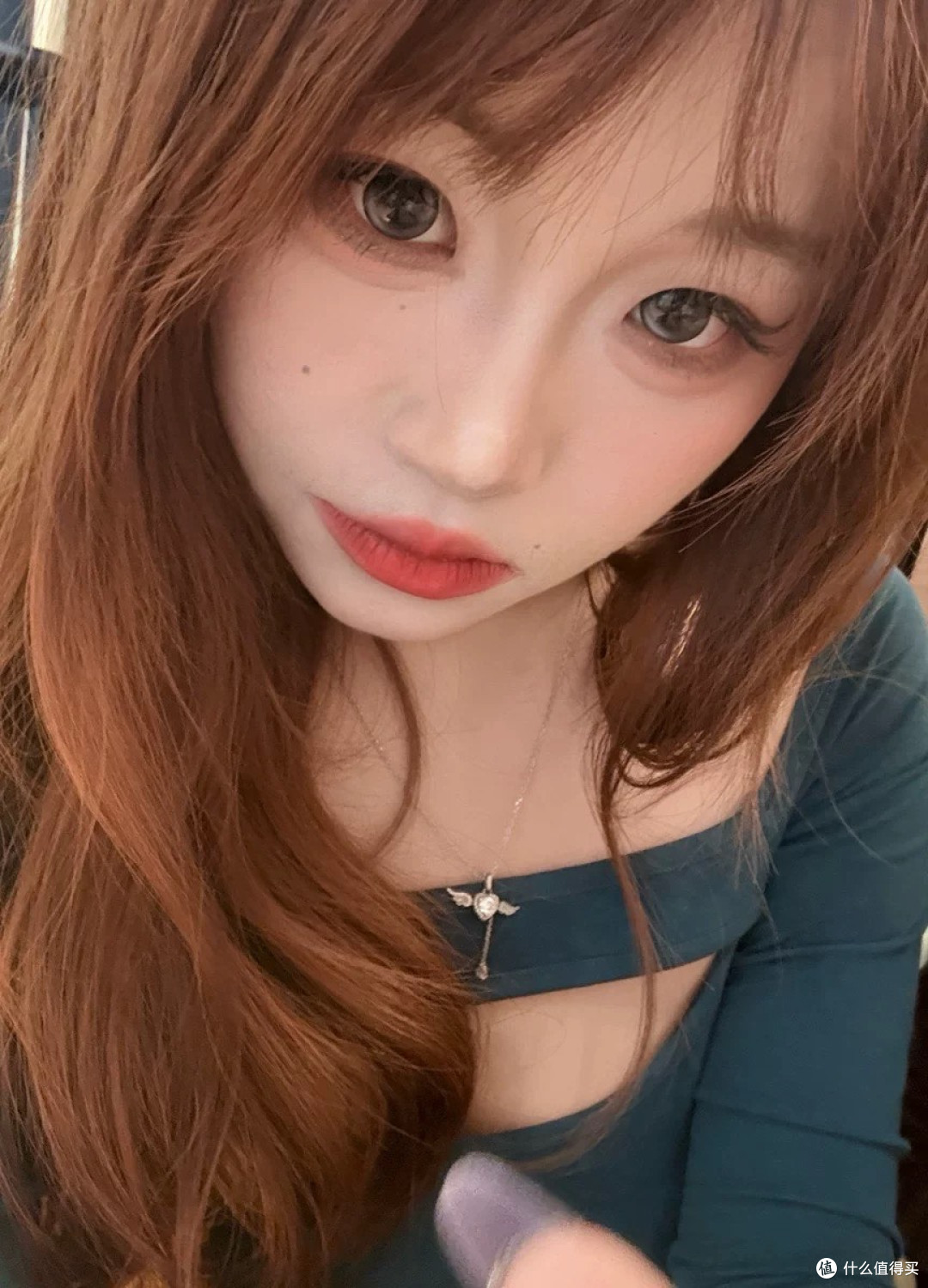 双旦穿搭层次感秘籍,聚会逛街回头率拉满