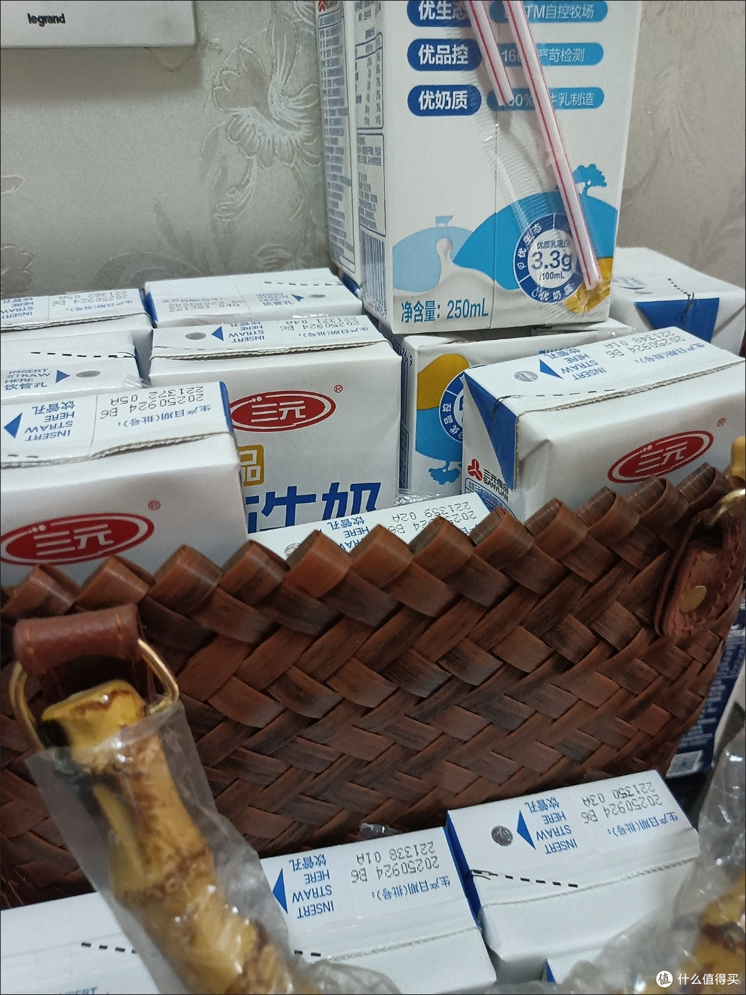 纯牛奶提升日常品质