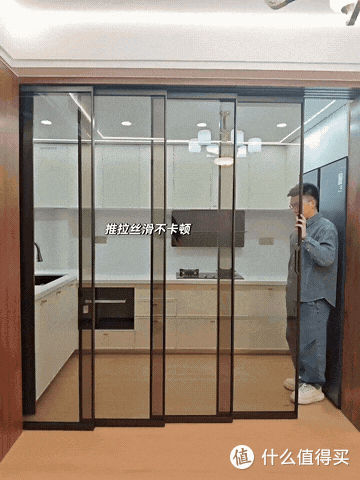 越来越多人厨房不做“推拉门”了，学广东人的做法，高级又实用！