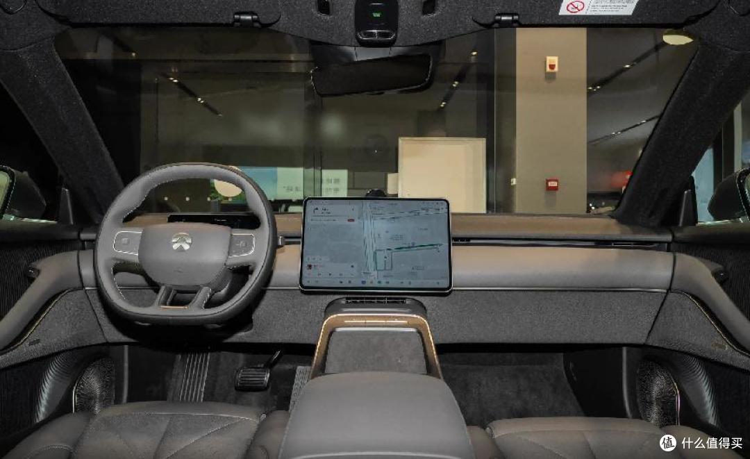 奥迪E5 Sportback对比蔚来ET5T:性能、续航、辅助驾驶谁更强?